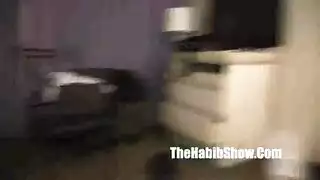 قضيب أسود كبير يمزق حلق مشدود