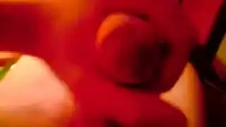 ١٨ سنة بتاكل من ورى