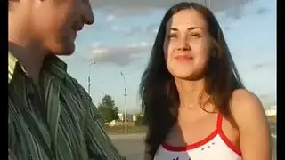ينيك ام صديقه من أجل المال